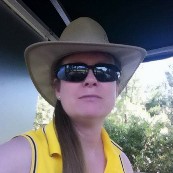 Meet your Posher! - Picture 3 of 4